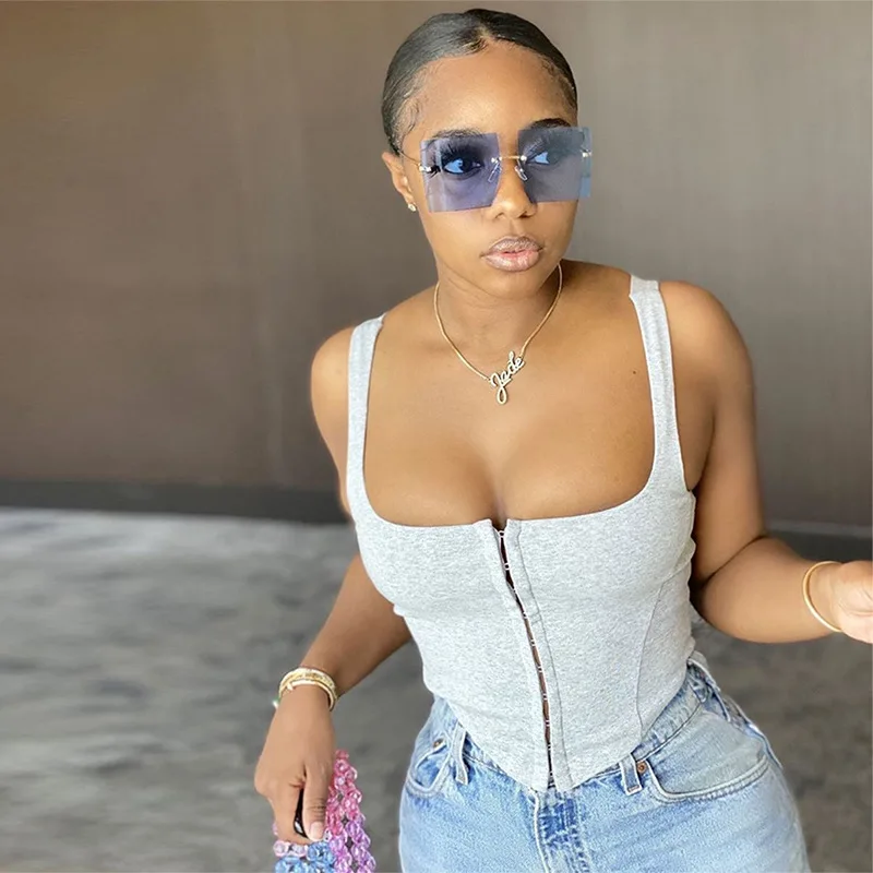 new women's solid color sling cardigan sleeveless chest wrap tight-fitting halter 2021 summer bodysuits tops woman sexy, Customized color
new women's solid color sling cardigan sleeveless chest wrap tight-fitting halter 2021 summer bodysuits tops woman sexy, Customized color