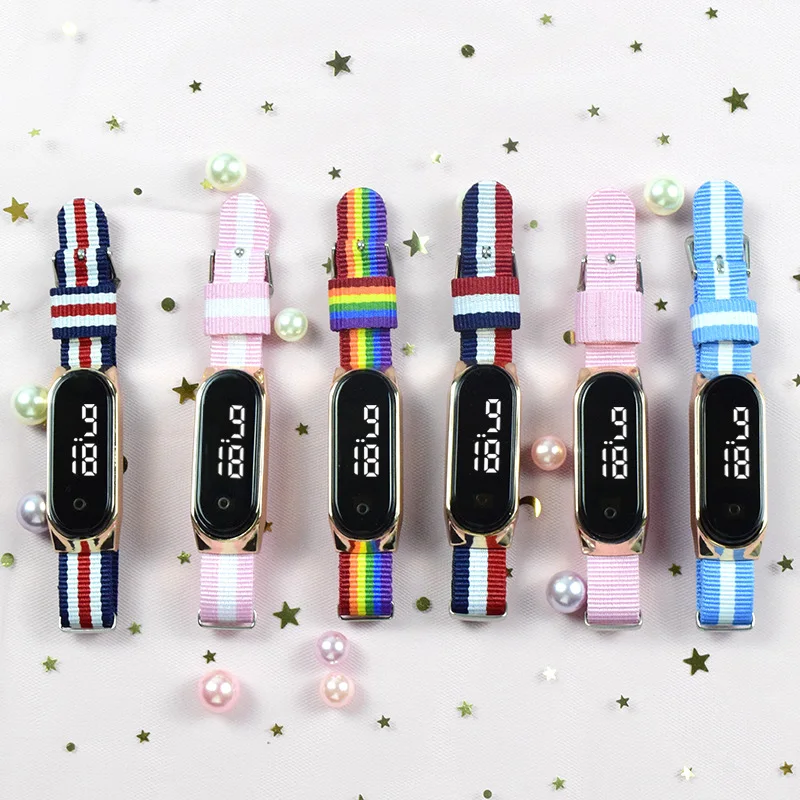 2022 New Dropshipping Kids Boys Girls Gifts Nylon Rope Band Cartoon LED Touch Screen Boys Watches Digital
2022 New Dropshipping Kids Boys Girls Gifts Nylon Rope Band Cartoon LED Touch Screen Boys Watches Digital