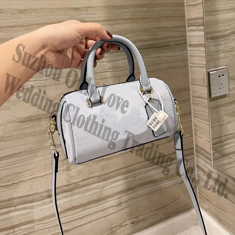 2021 Top Quality Women Pillow Boston Genuine Leather Hand bags Houndstooth Branded Cross Body summer Shoulder Bag for ladies
2021 Top Quality Women Pillow Boston Genuine Leather Hand bags Houndstooth Branded Cross Body summer Shoulder Bag for ladies
