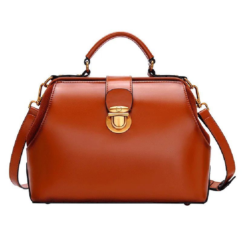 2019 New design top quality female genuine leather bag ladies China supplier fashion design sling bag factory women handbag, As picture show
2019 New design top quality female genuine leather bag ladies China supplier fashion design sling bag factory women handbag, As picture show