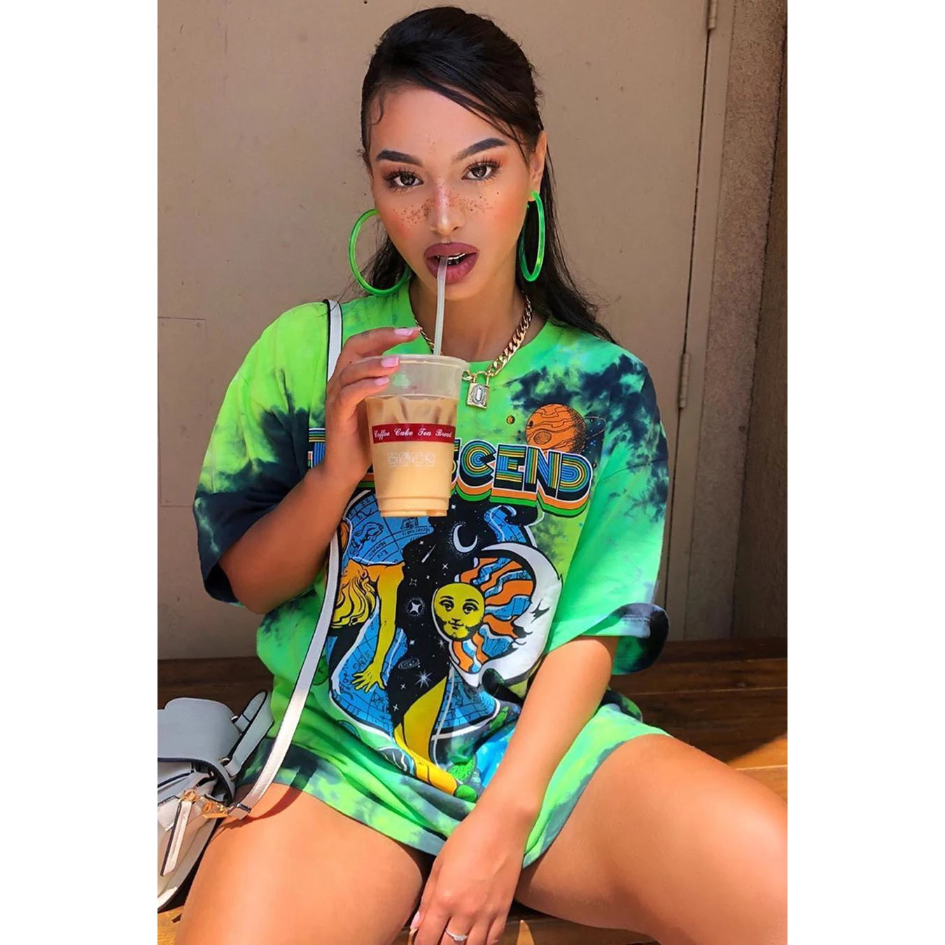 2021 Summer Fashion High Street Graffiti T Shirt Dress Women Plus Size T-shirts Short Sleeve Oversized Tshirt Casual Style
2021 Summer Fashion High Street Graffiti T Shirt Dress Women Plus Size T-shirts Short Sleeve Oversized Tshirt Casual Style
