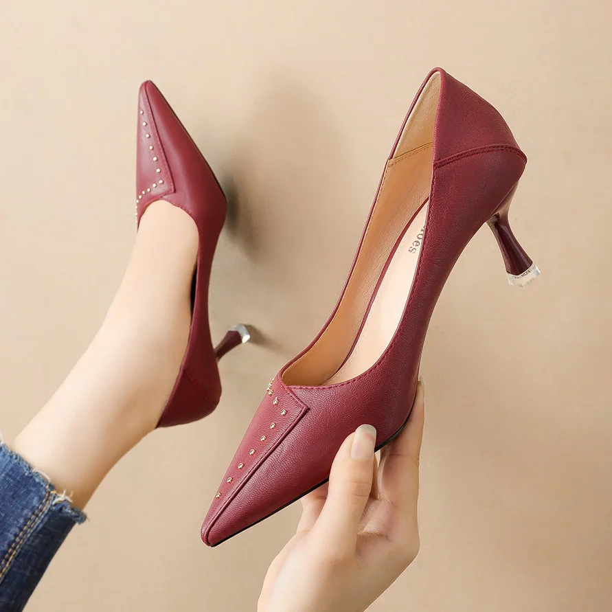Hot selling fashion sexy thin heel oem 2020 designer women heels pumps for ladies shoes
Hot selling fashion sexy thin heel oem 2020 designer women heels pumps for ladies shoes