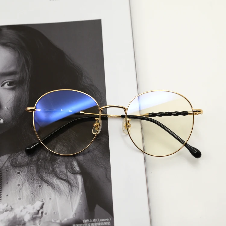 New Model Men Women Fashion Eyeglasses Optical Frames Italy Design Eyewear, Custom color
New Model Men Women Fashion Eyeglasses Optical Frames Italy Design Eyewear, Custom color