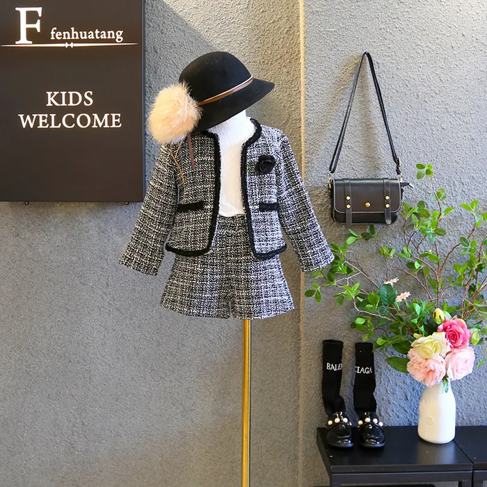 Economic Design Hot Selling Chic Girls Suitwear Two Piece Kids Knitted Jacket Shorts Set For Party, Gray
Economic Design Hot Selling Chic Girls Suitwear Two Piece Kids Knitted Jacket Shorts Set For Party, Gray