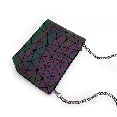 Factory Wholesale 2021 Fashion Geometric Luminous Clutch Handbags For Women Holographic Reflective Crossbody Bag Purse
Factory Wholesale 2021 Fashion Geometric Luminous Clutch Handbags For Women Holographic Reflective Crossbody Bag Purse