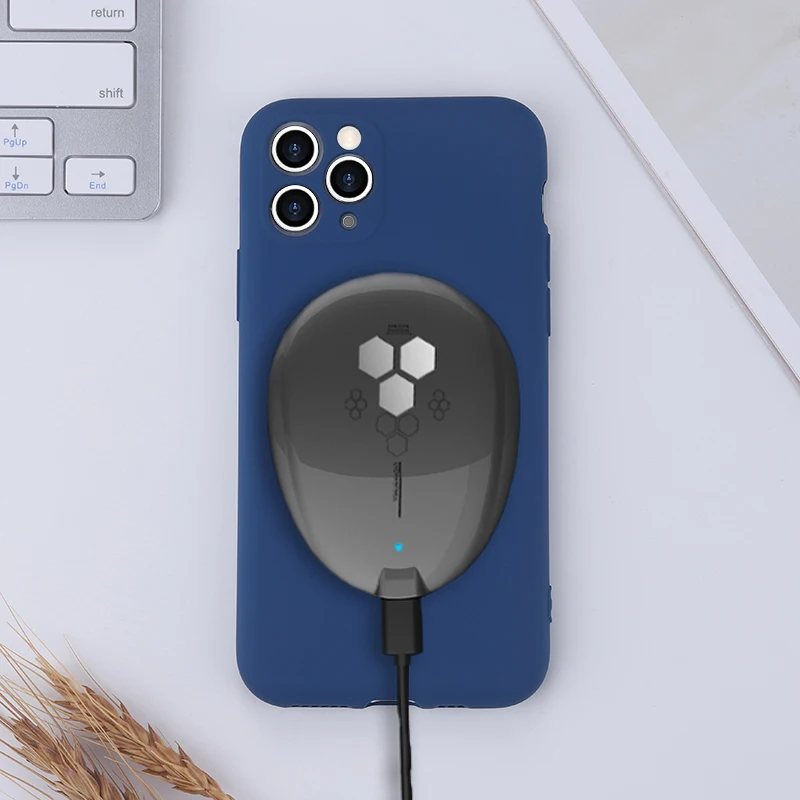 Magnetic Wireless Charger Christmas Gift Mobile Phone Wireless Charging For Iphone 12 Pro Max X 11 2020 New Amazon Top Seller, Black/white
Magnetic Wireless Charger Christmas Gift Mobile Phone Wireless Charging For Iphone 12 Pro Max X 11 2020 New Amazon Top Seller, Black/white