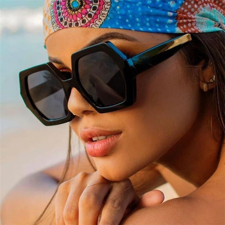 Fashion Vintage Hexagon Sun Glasses Luxury Black Shades Summer 2021 Irregular Oversized Sunglasses Women, As pictures or customized color
Fashion Vintage Hexagon Sun Glasses Luxury Black Shades Summer 2021 Irregular Oversized Sunglasses Women, As pictures or customized color