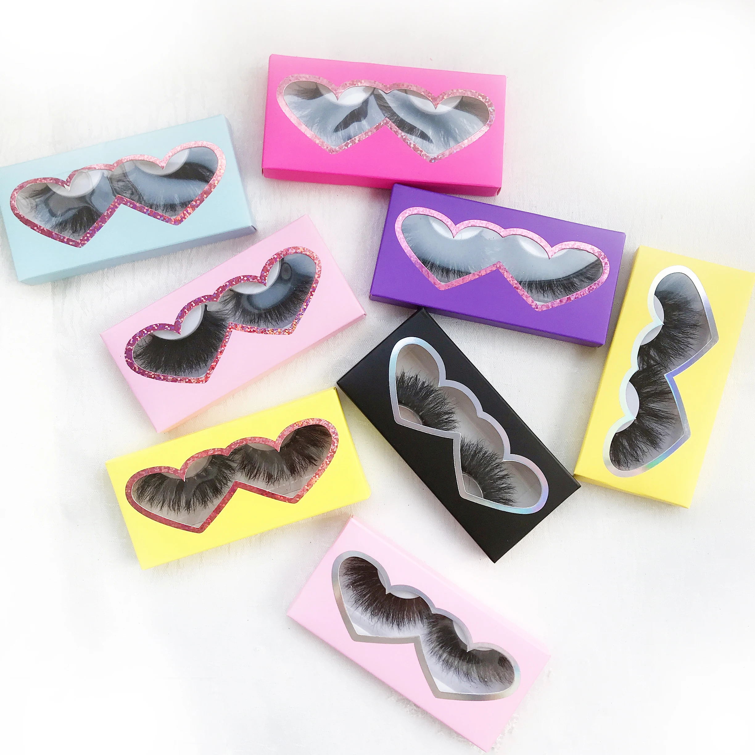 eyelash vendor customized boxes 3d mink eyelashes heart lash boxes, Black
eyelash vendor customized boxes 3d mink eyelashes heart lash boxes, Black