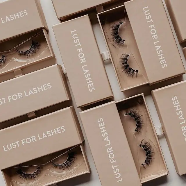 Eyelash vendor wholesale customized box luxury cruelty free fluffy long 25 mm lashes 3d 25mm full strip mink eyelash, Natural black
Eyelash vendor wholesale customized box luxury cruelty free fluffy long 25 mm lashes 3d 25mm full strip mink eyelash, Natural black