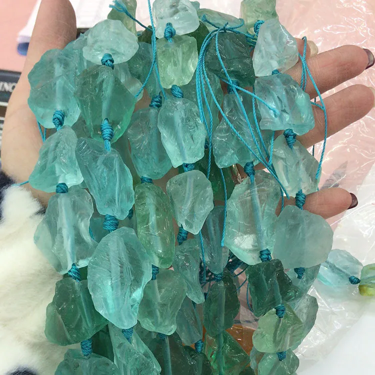 CR5575 Hot sale rough sea glass crystal irregular nuggets ,aqua blue crystal quartz nugget beads
CR5575 Hot sale rough sea glass crystal irregular nuggets ,aqua blue crystal quartz nugget beads