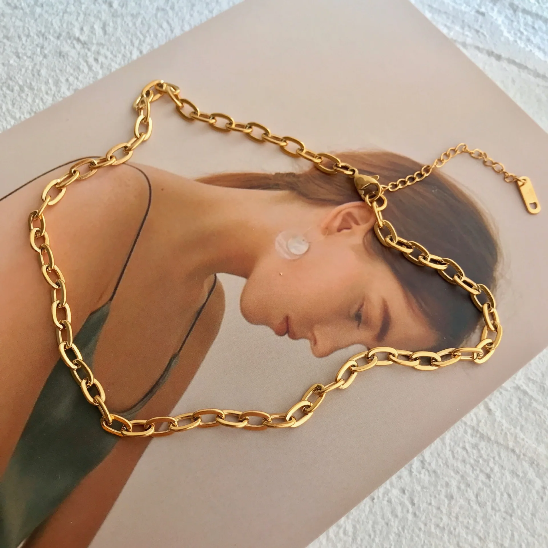 European Chic Adjustable 18K Gold Plated Link Chain Necklace Titanium Steel Clavicle Chain Necklaces Jewelry For Women
European Chic Adjustable 18K Gold Plated Link Chain Necklace Titanium Steel Clavicle Chain Necklaces Jewelry For Women