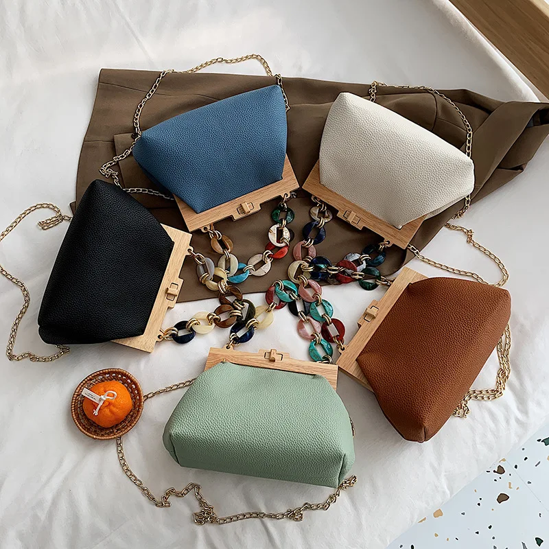 2020 High quality colorful disc acrylic chain women shoulder bag purses handbags for women hand bags
2020 High quality colorful disc acrylic chain women shoulder bag purses handbags for women hand bags