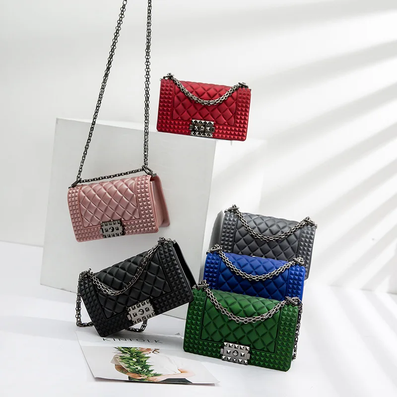 Factory wholesale female 2021 new Korean fashion trend frosted matte small fragrant rivet jelly bag
Factory wholesale female 2021 new Korean fashion trend frosted matte small fragrant rivet jelly bag