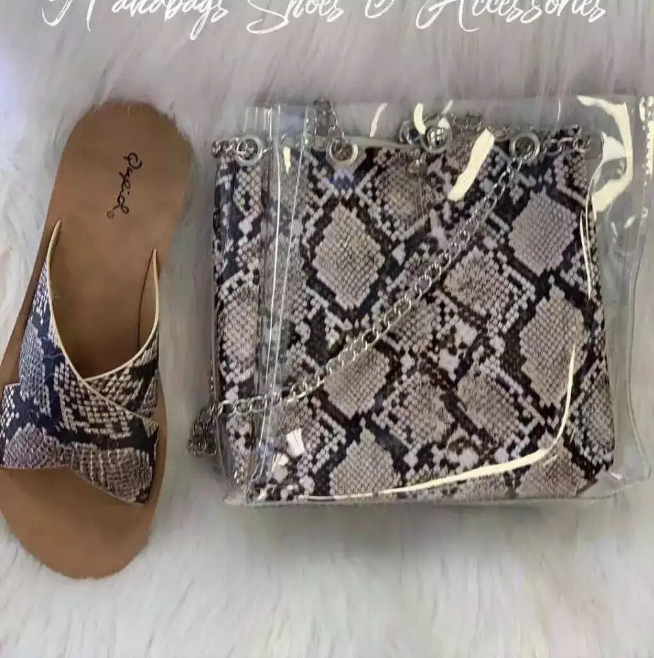 Factory Outlet Plus Size Flat Slippers Lady Fashion Snake Slipper Bag, Black, green
Factory Outlet Plus Size Flat Slippers Lady Fashion Snake Slipper Bag, Black, green