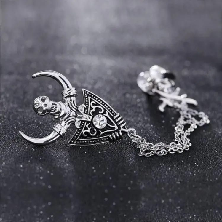 Unique Design crystal skull with alloy long chain double sword lapel brooch pin for men, Silver, gold,
Unique Design crystal skull with alloy long chain double sword lapel brooch pin for men, Silver, gold,