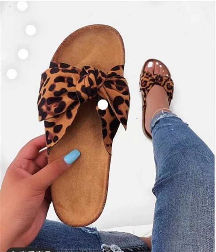 Women Bow Summer Sandals Slipper Indoor Outdoor Flip-flops Beach Shoes Women Fashion Slippers Ladies Flats Shoes
Women Bow Summer Sandals Slipper Indoor Outdoor Flip-flops Beach Shoes Women Fashion Slippers Ladies Flats Shoes