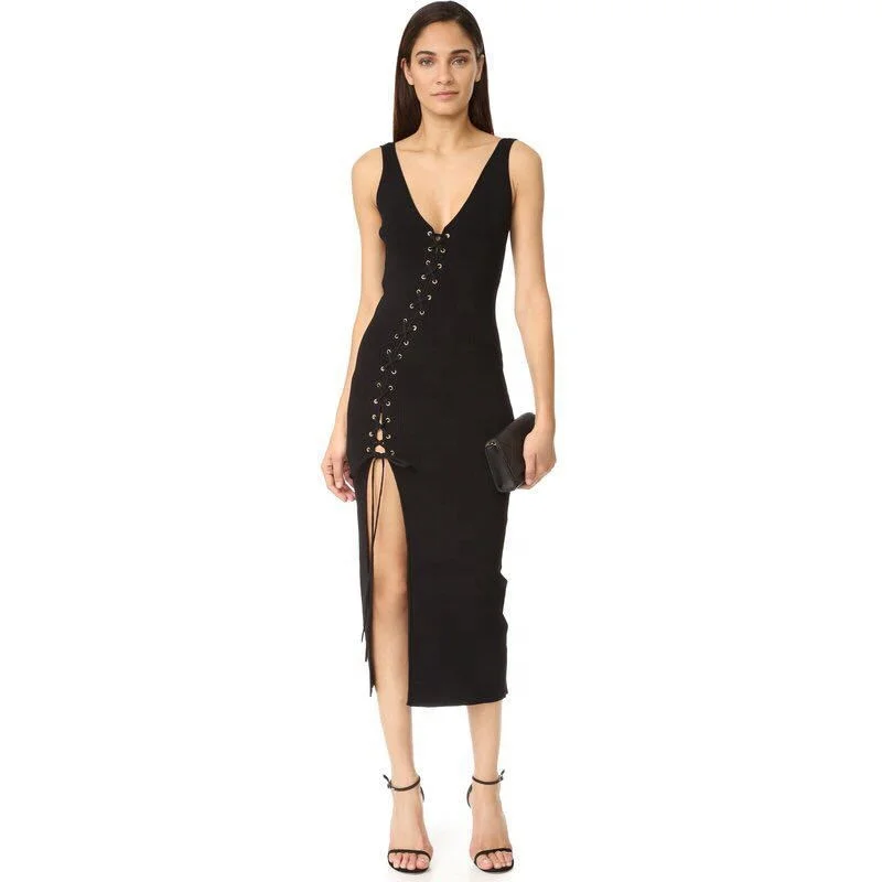 European and American irregular lace-up hollow dress Female Soul Costume Sleeveless V-neck Skirt
European and American irregular lace-up hollow dress Female Soul Costume Sleeveless V-neck Skirt