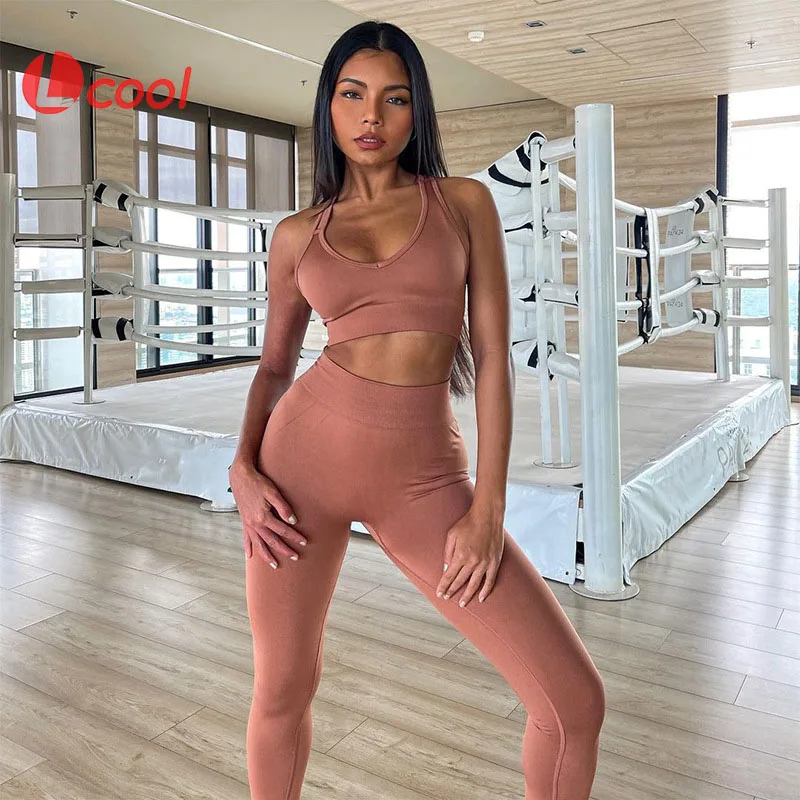 Lcool womens gym wear two piece workout set deep v neck sports bra seamless scrunch butt 2 piece leggings set
Lcool womens gym wear two piece workout set deep v neck sports bra seamless scrunch butt 2 piece leggings set