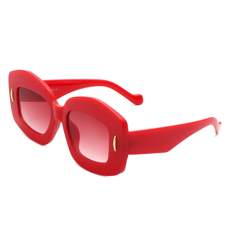 S2130 European and American new fashionable small frame square ins net red style men's and women's Sunglasses
S2130 European and American new fashionable small frame square ins net red style men's and women's Sunglasses