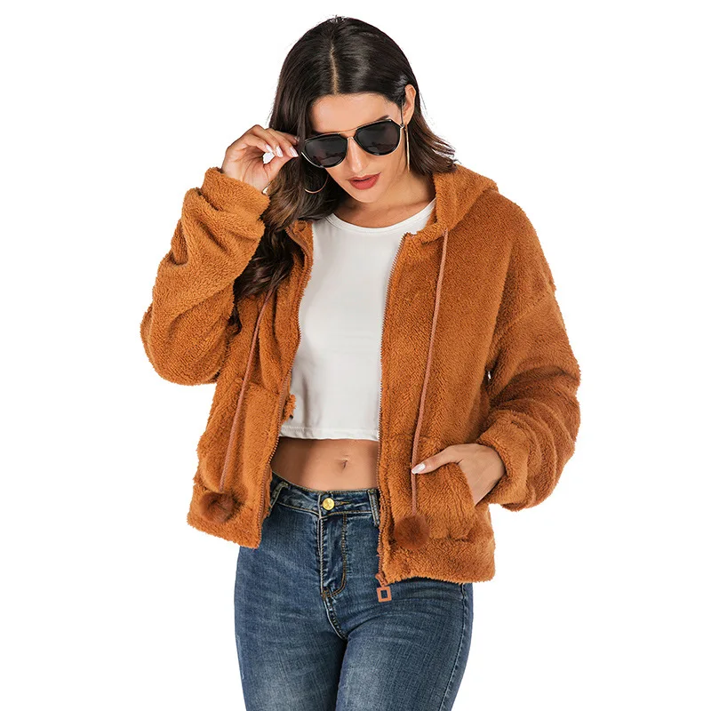 Women's autumn and winter European and American casual fleece woolen coat women's solid color loose hooded coat
Women's autumn and winter European and American casual fleece woolen coat women's solid color loose hooded coat