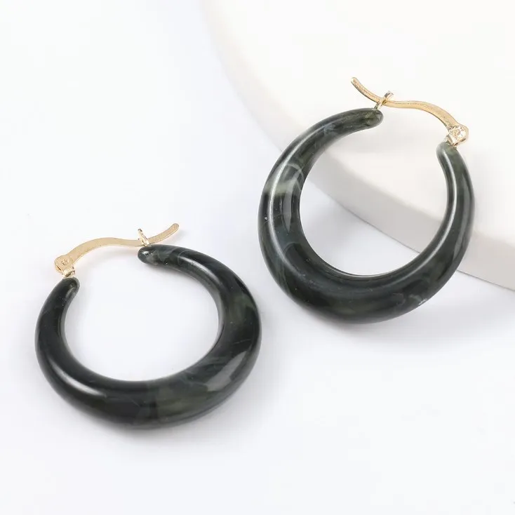 Yellow Gold over Sterling Silver White, Black Agate and Green Jade Three Piece Hoop Earrings Jewelry Set C2299
Yellow Gold over Sterling Silver White, Black Agate and Green Jade Three Piece Hoop Earrings Jewelry Set C2299