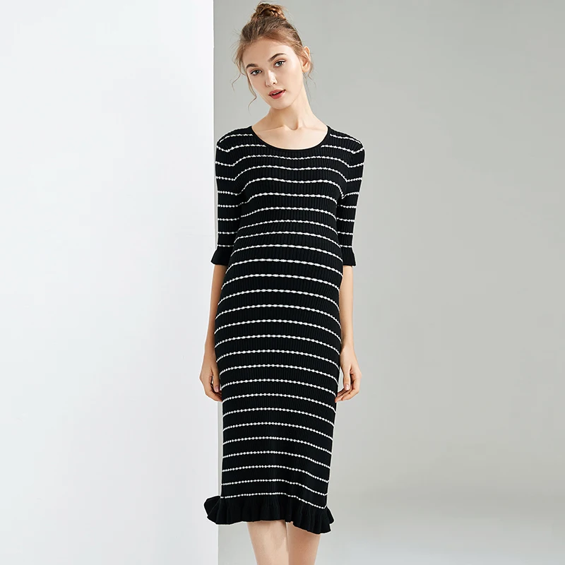 Spring Round Neck Striped Knit Half Sleeves Elastic Dress Baby Shower Gown, Picture
Spring Round Neck Striped Knit Half Sleeves Elastic Dress Baby Shower Gown, Picture