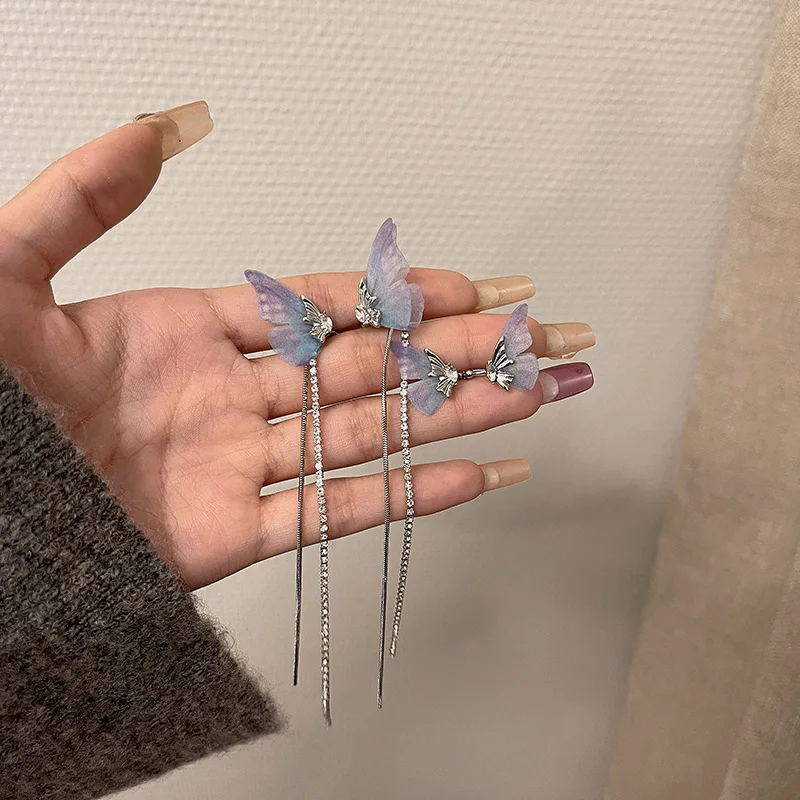 New Trendy Design Dream Butterfly Mesh Rhinestone Ear Clip Temperament Pendant Earrings Jewelry For Women
New Trendy Design Dream Butterfly Mesh Rhinestone Ear Clip Temperament Pendant Earrings Jewelry For Women