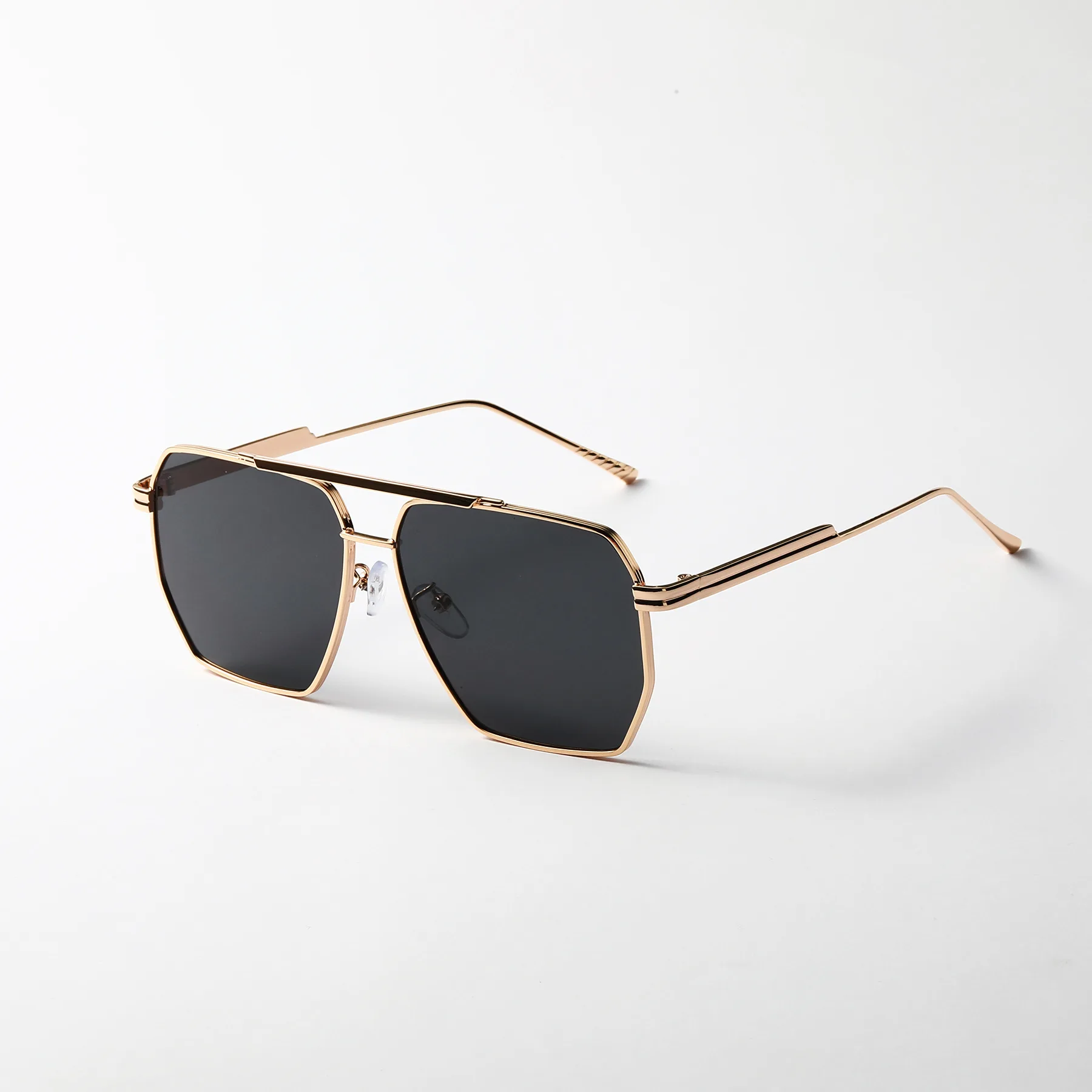 Hot Selling New Trendy Designer Double Bridge Sunglasses Arrivals 2023 Metal Shade Sun Glasses
Hot Selling New Trendy Designer Double Bridge Sunglasses Arrivals 2023 Metal Shade Sun Glasses