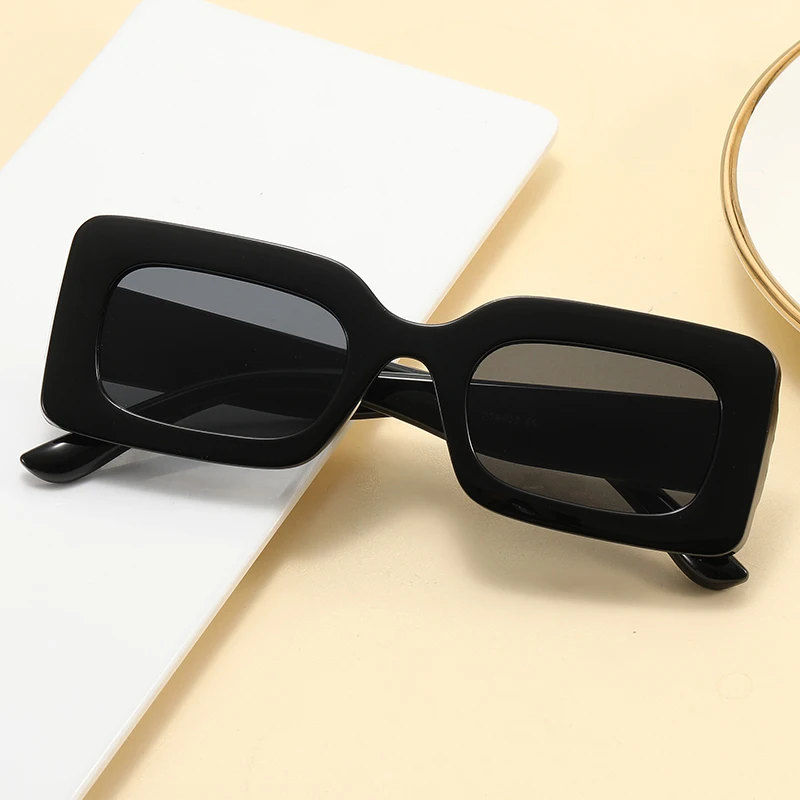 Superhot Eyewear 62200 Fashion 2022 Sun glasses Men Women Chunky Rectangular Sunglasses
Superhot Eyewear 62200 Fashion 2022 Sun glasses Men Women Chunky Rectangular Sunglasses