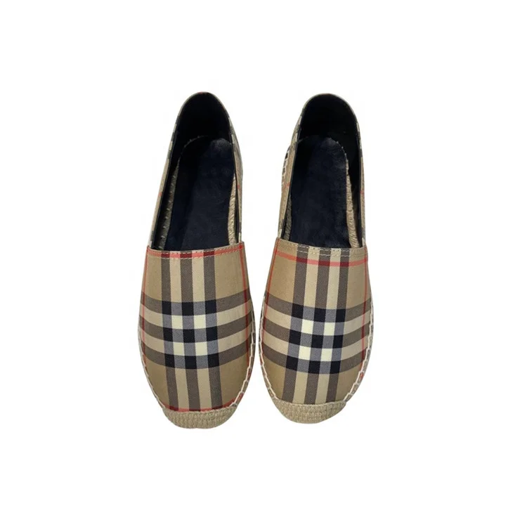 New rainbow Plaid fisherman's shoes women's flat shoes with hemp rope soles and non slip leather breathable women's single shoes
New rainbow Plaid fisherman's shoes women's flat shoes with hemp rope soles and non slip leather breathable women's single shoes