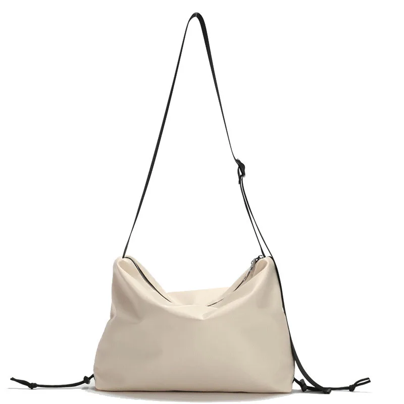 Autumn New Cross-border Fashion Fashion Large-capacity One-shoulder Messenger Bag Ladies Small Square Bag With Dumpling Bag 285
Autumn New Cross-border Fashion Fashion Large-capacity One-shoulder Messenger Bag Ladies Small Square Bag With Dumpling Bag 285