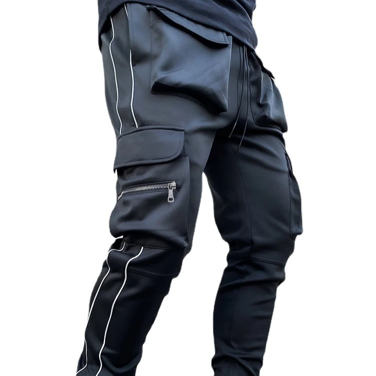 2021Newest design trousers hip hop style fashion cargo pockets men's street wear casual pants
2021Newest design trousers hip hop style fashion cargo pockets men's street wear casual pants