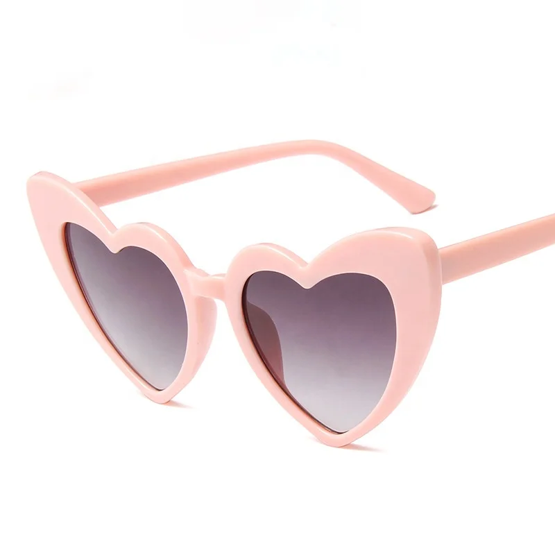 Wholesale Price Fashion Hot Sale Heart Love Peach Sun Glasses Big Frame Personalized Heart Sunglasses For Fashion Women
Wholesale Price Fashion Hot Sale Heart Love Peach Sun Glasses Big Frame Personalized Heart Sunglasses For Fashion Women