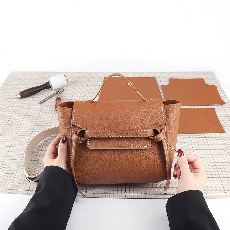 Woman Purse ladies bags PVC customized leather pvc tote bag diy bag kit, Color
Woman Purse ladies bags PVC customized leather pvc tote bag diy bag kit, Color