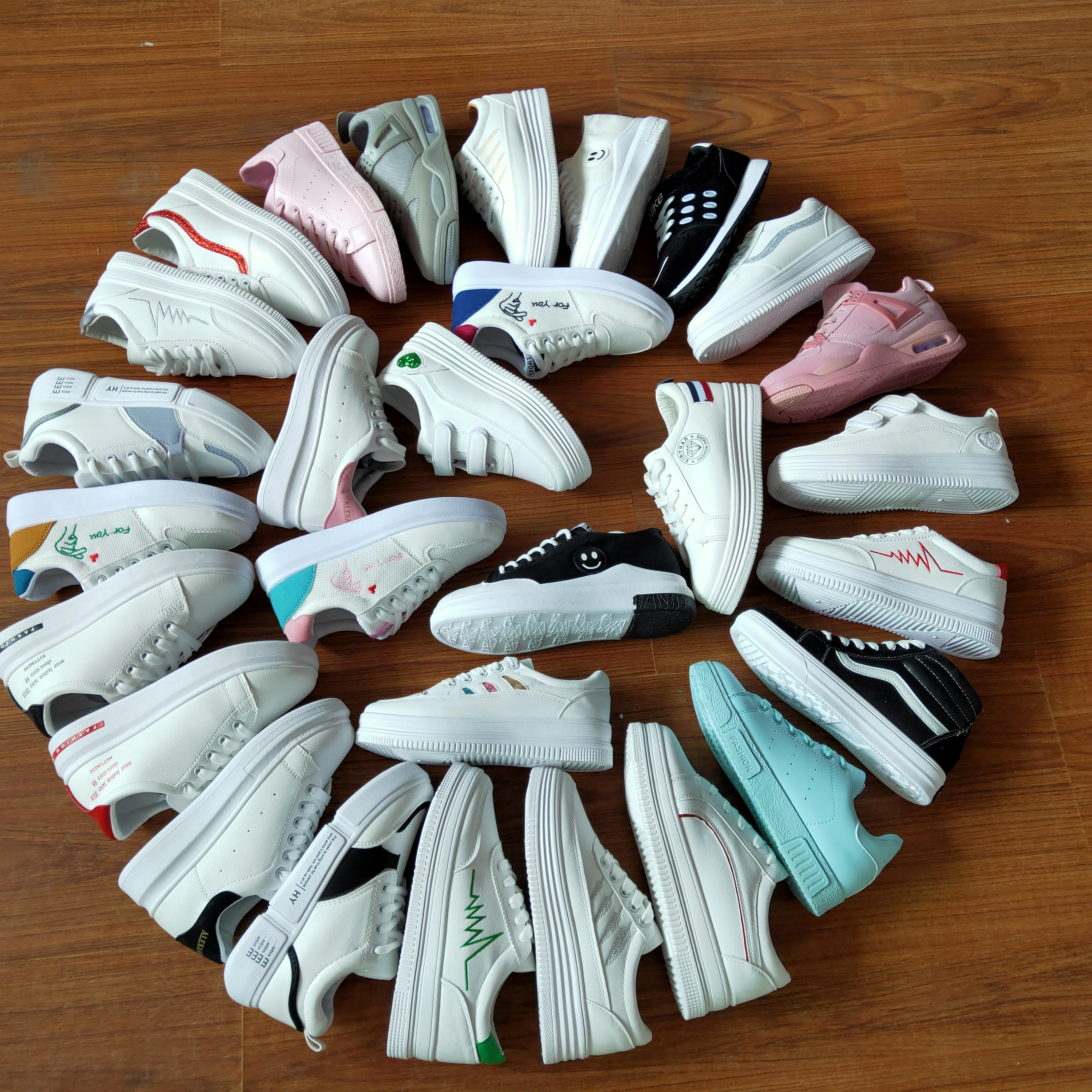 Clean used women's shoes high quality mixed African cheap stock shoescheap china shoes wholesale
Clean used women's shoes high quality mixed African cheap stock shoescheap china shoes wholesale