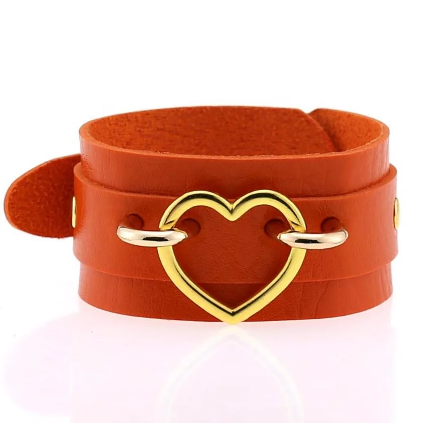 New Woman Man Punk Goth Double Layer PU Leather Wrist Bracelet Heart Buckle Sexy Bangles, White,black
New Woman Man Punk Goth Double Layer PU Leather Wrist Bracelet Heart Buckle Sexy Bangles, White,black