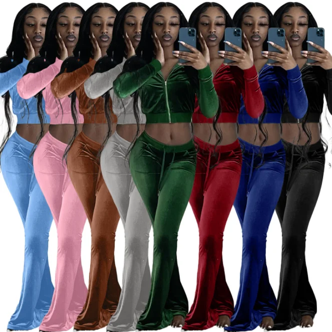 Velvet Tracksuit For Women 2021INS Hot Sale Crop Top Long Pans Set Jogging set Women fall Clothing velvet two piece set 
Velvet Tracksuit For Women 2021INS Hot Sale Crop Top Long Pans Set Jogging set Women fall Clothing velvet two piece set