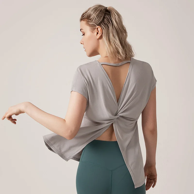 Women Loose Yoga Tops Fitness Sportswear T-Shirt Pilates Workout Open Back Short Sleeve Sexy Dance Top Cloth for Gym Exercise
Women Loose Yoga Tops Fitness Sportswear T-Shirt Pilates Workout Open Back Short Sleeve Sexy Dance Top Cloth for Gym Exercise