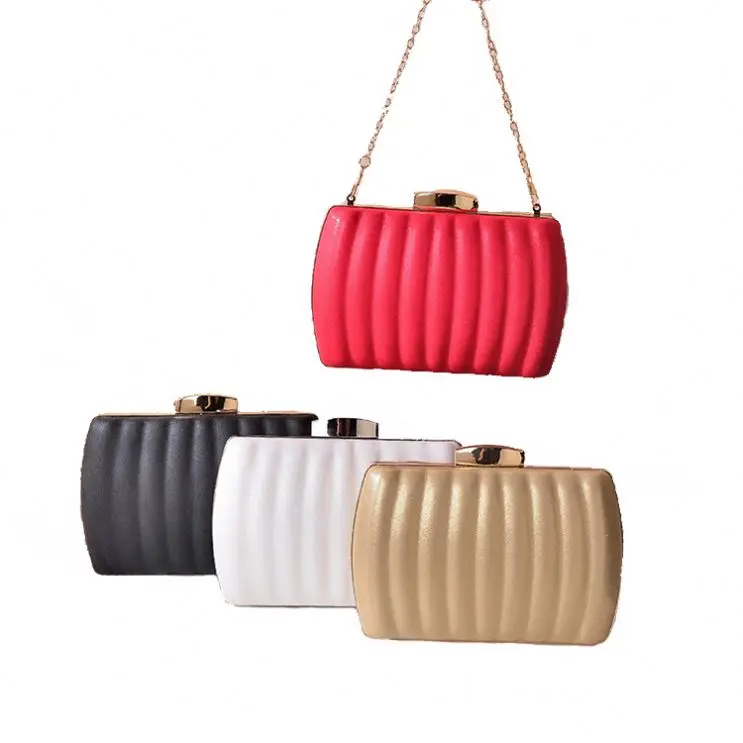 New fashionable women's bag shoulder evening clutch bags for women D11499, White/red/black/golden
New fashionable women's bag shoulder evening clutch bags for women D11499, White/red/black/golden