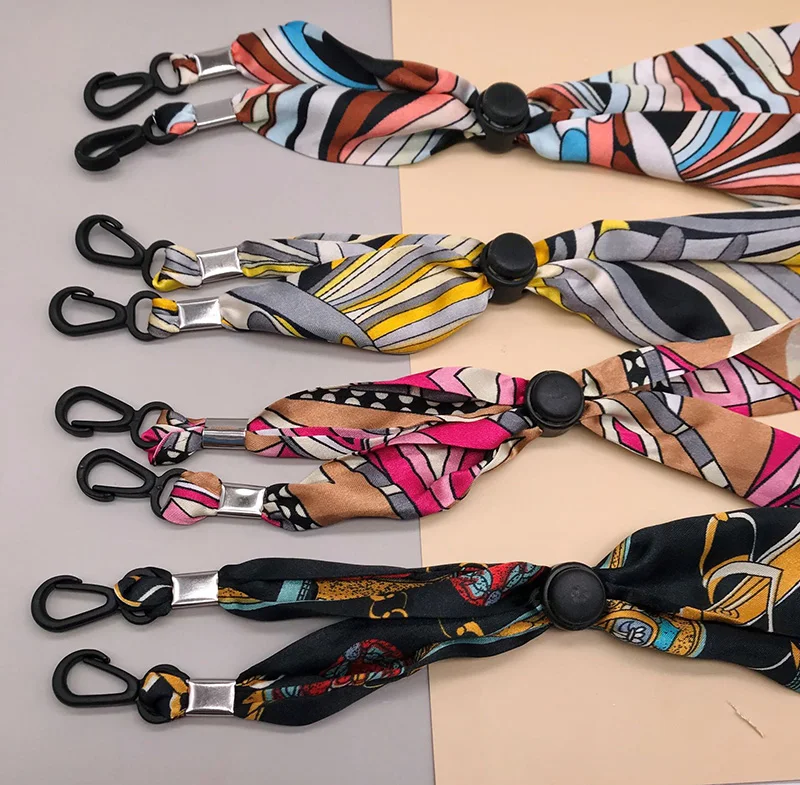 Designer Silk Glasses Chain Holder Sunglasses Strap EyeGlasses Lanyard Eyeglass Cords String Necklace Ladies Accessories Glasses
Designer Silk Glasses Chain Holder Sunglasses Strap EyeGlasses Lanyard Eyeglass Cords String Necklace Ladies Accessories Glasses