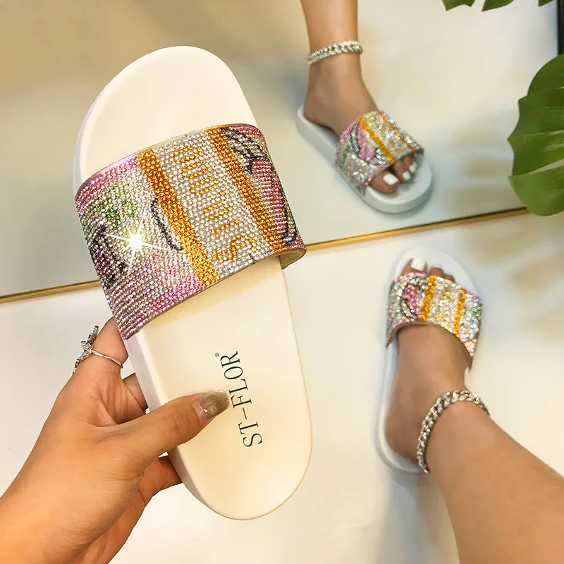 Summer Designer Women Sandals Diamond Slippers Flat Slides With Rhinestone Money Purses and Sandals Ladies, 3colors
Summer Designer Women Sandals Diamond Slippers Flat Slides With Rhinestone Money Purses and Sandals Ladies, 3colors