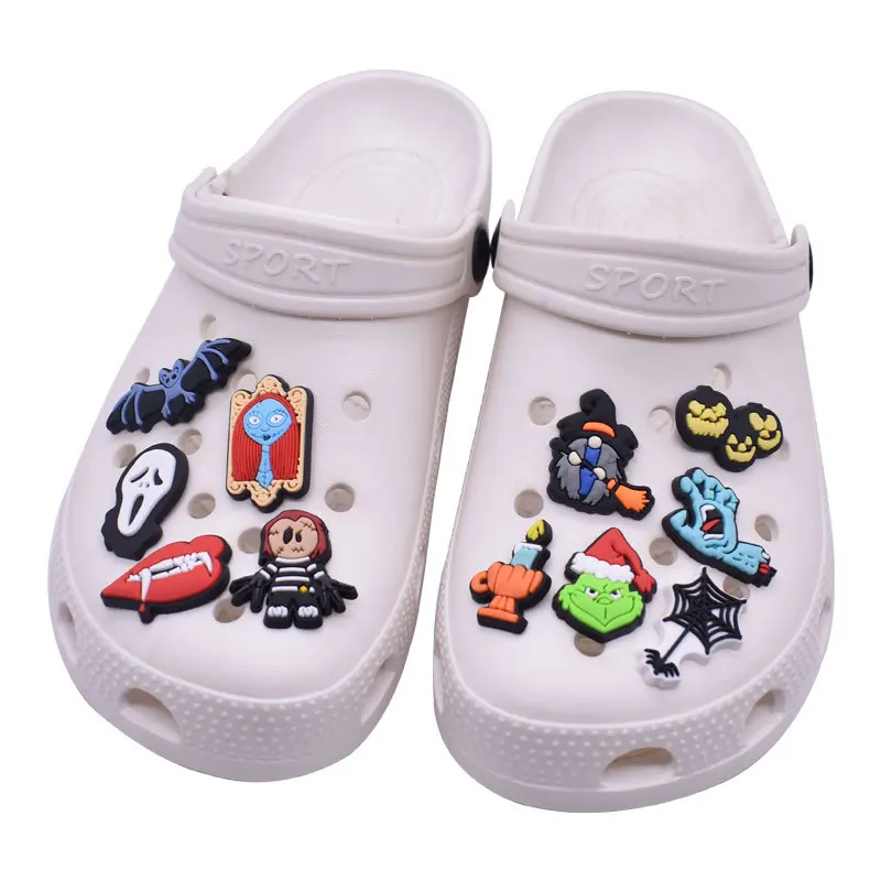 Hot selling PVC shoe decorations glow in the dark. The charm of scary Halloween shoes., Picture
Hot selling PVC shoe decorations glow in the dark. The charm of scary Halloween shoes., Picture