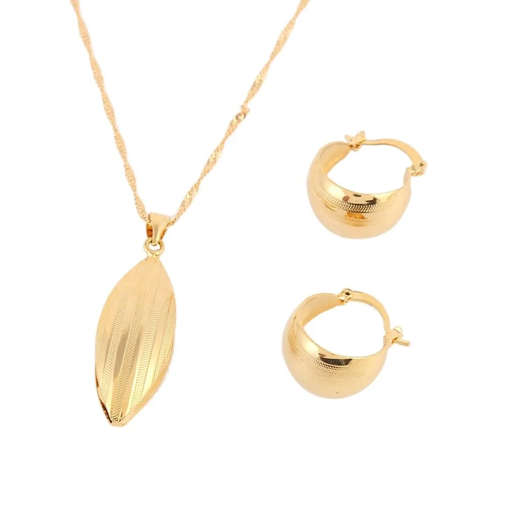 Vintage Pendant Earrings For African Girls Trendy Gold Color Fashion Wholesale Jewelry
Vintage Pendant Earrings For African Girls Trendy Gold Color Fashion Wholesale Jewelry