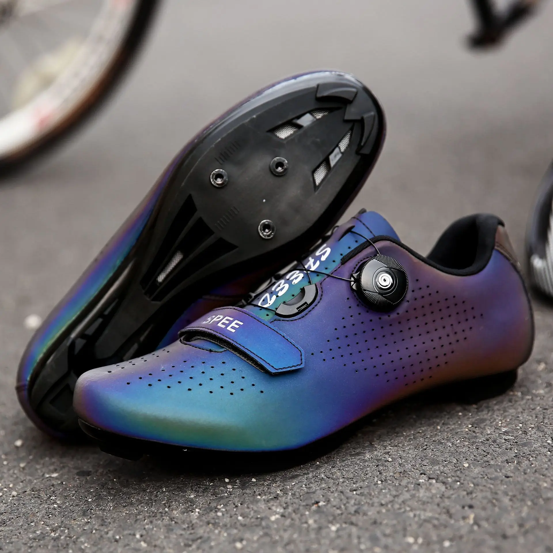 Custom Indoor Road Cycling Shoes Men Self-Locking Professional Breathable Reflective Road Bike Shoes for Men
Custom Indoor Road Cycling Shoes Men Self-Locking Professional Breathable Reflective Road Bike Shoes for Men