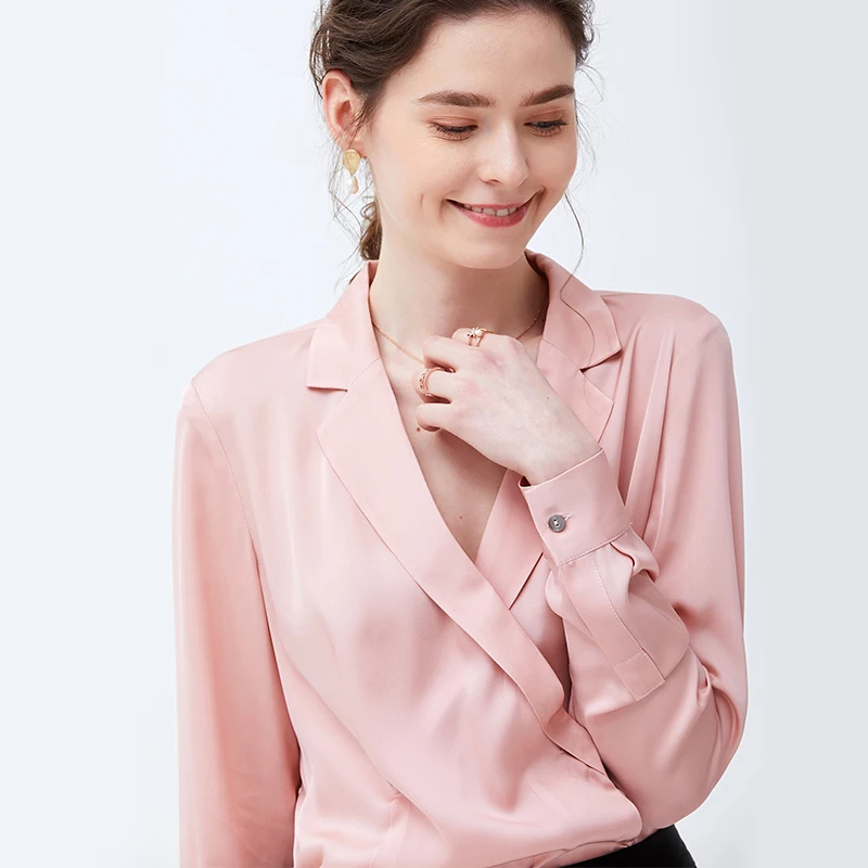 wholesale high quality silk blouse for ladies dark V-neck long-sleeved satin blouse for women
wholesale high quality silk blouse for ladies dark V-neck long-sleeved satin blouse for women