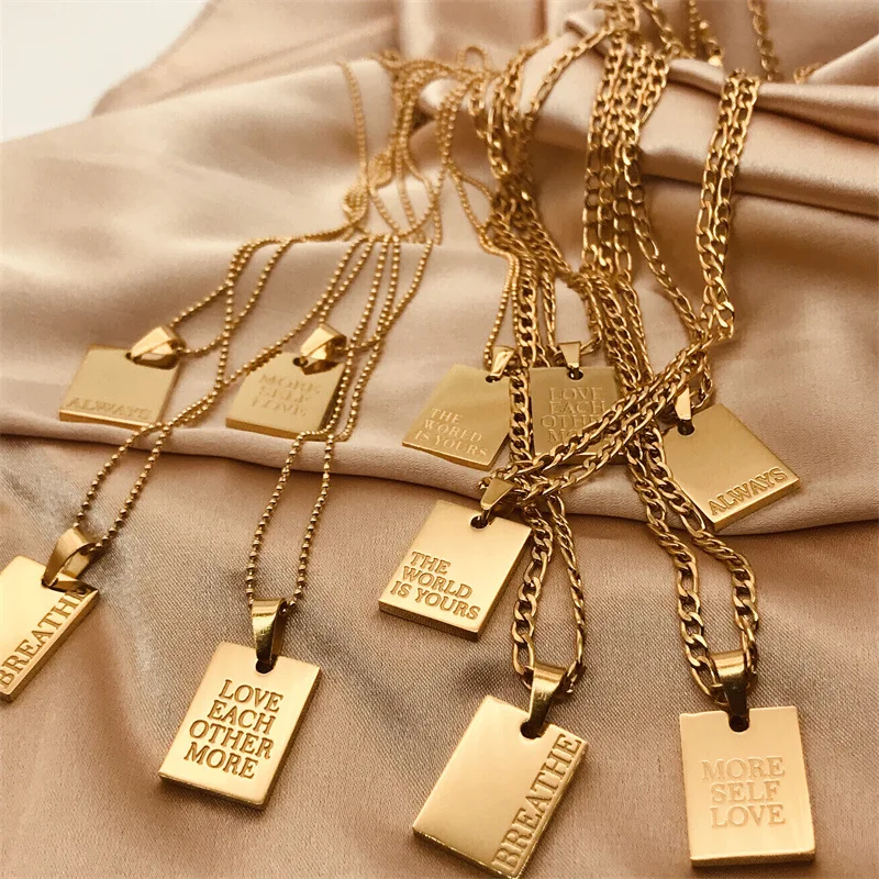 Fashion 18K Gold Plated Geometric Square Chocker Necklace No Fade Stainless Steel Engraved Letter Shield Pendant Necklace
Fashion 18K Gold Plated Geometric Square Chocker Necklace No Fade Stainless Steel Engraved Letter Shield Pendant Necklace