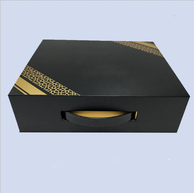 黑色和金色高端书籍礼品盒包装