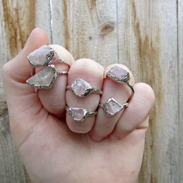 LS-E1190 Handmade rose quartz ring wholesale price gemstone statement ring pink stone jewelry
LS-E1190 Handmade rose quartz ring wholesale price gemstone statement ring pink stone jewelry