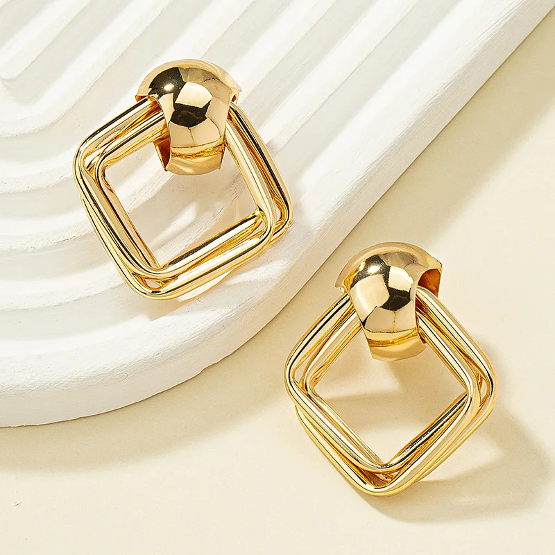 New Unique Metal Gold Color Square Drop Earrings for Women Trendy Vintage Geometric Statement Earrings
New Unique Metal Gold Color Square Drop Earrings for Women Trendy Vintage Geometric Statement Earrings