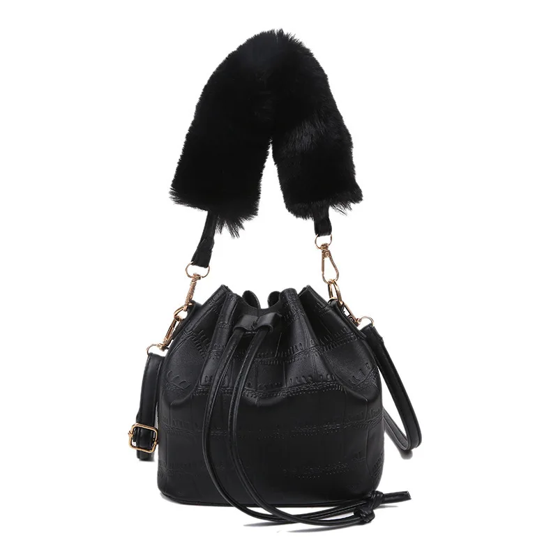 BG-0253 Autumn And Winter Hot Sale New Arrival Stylish One-shoulder Bag Popular Vintage Elegant Plush Bucket Handbag For Female, 4 colors
BG-0253 Autumn And Winter Hot Sale New Arrival Stylish One-shoulder Bag Popular Vintage Elegant Plush Bucket Handbag For Female, 4 colors